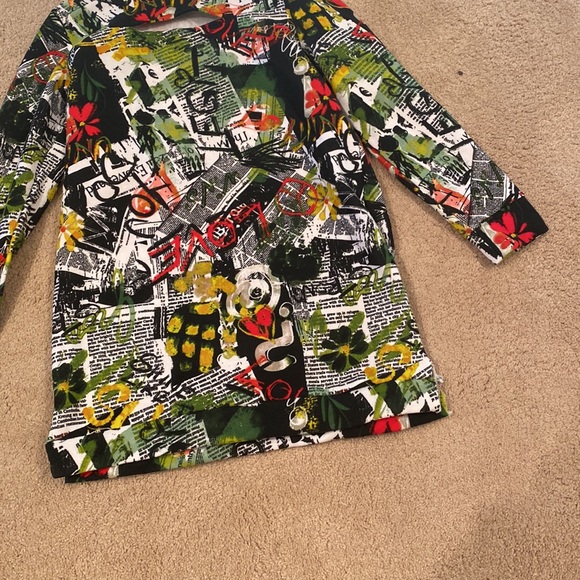 SUPER CUTE HOODIE SWEATSHIRT. - Picture 3 of 5